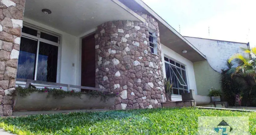 Casa com 4 dormitórios à venda, 215,00 m2 Bom Retiro - Curitiba