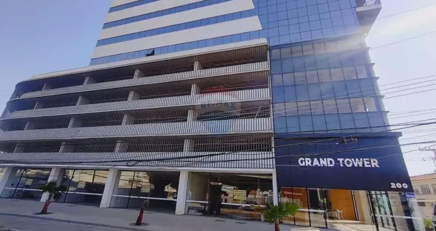 Sala comercial para alugar no Centro, Juiz de Fora 