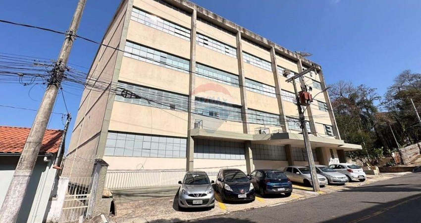 Galpão Industrial Bem Localizado à Venda em Juiz de Fora