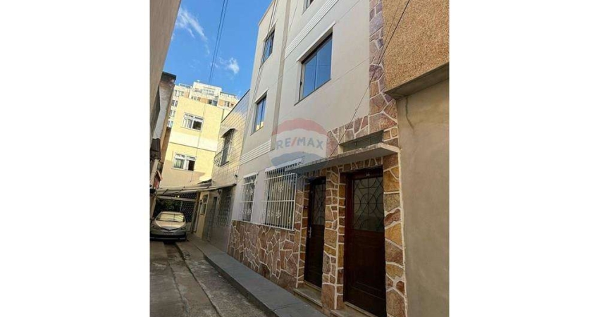 Imóvel para aluguel possui 80 metros quadrados com 4 quartos em Santa Helena - Juiz de Fora - MG