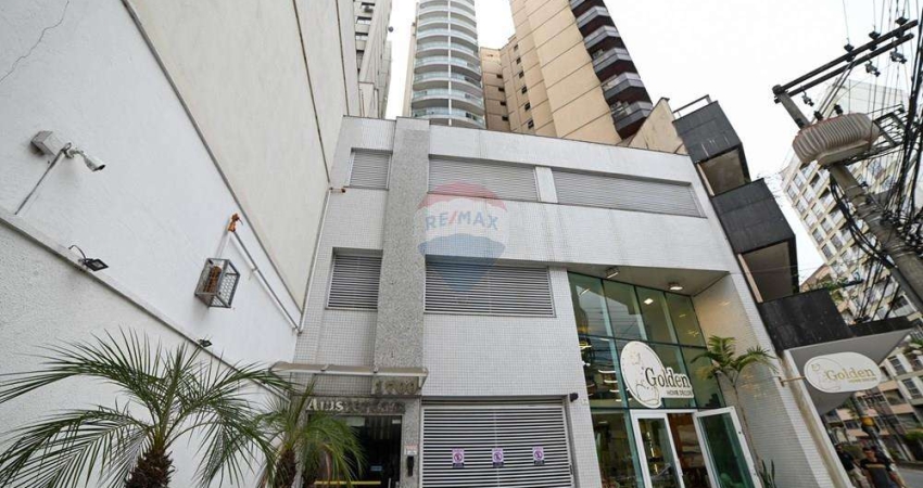 Apartamento de 1 quarto e 1 vaga de garagem no Centro