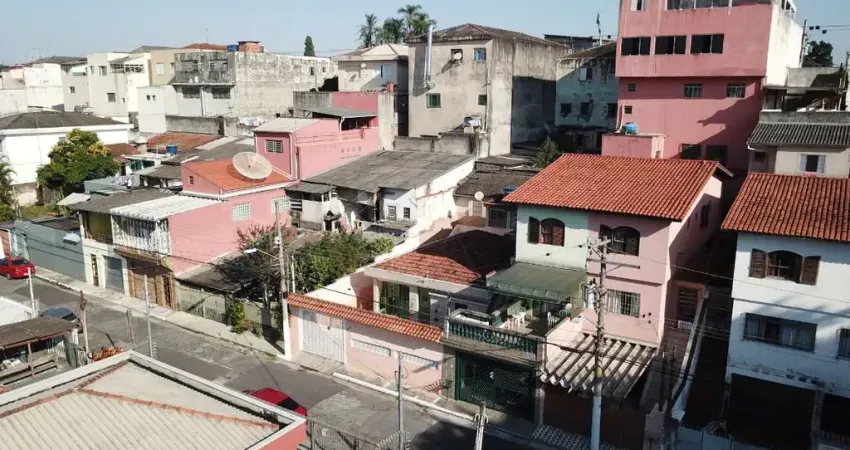 Confortável sobrado para venda com 3 quartos, 154m²