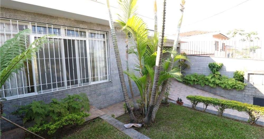 Funcional casa tipo para venda com 4 quartos, 160m²