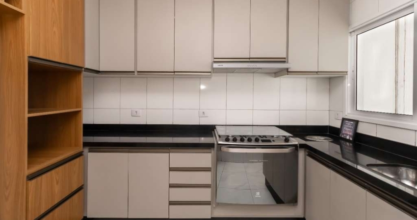 Elegante casa tipo para venda em Vila Constança com 3 quartos, sendo 1 suíte, 107m²