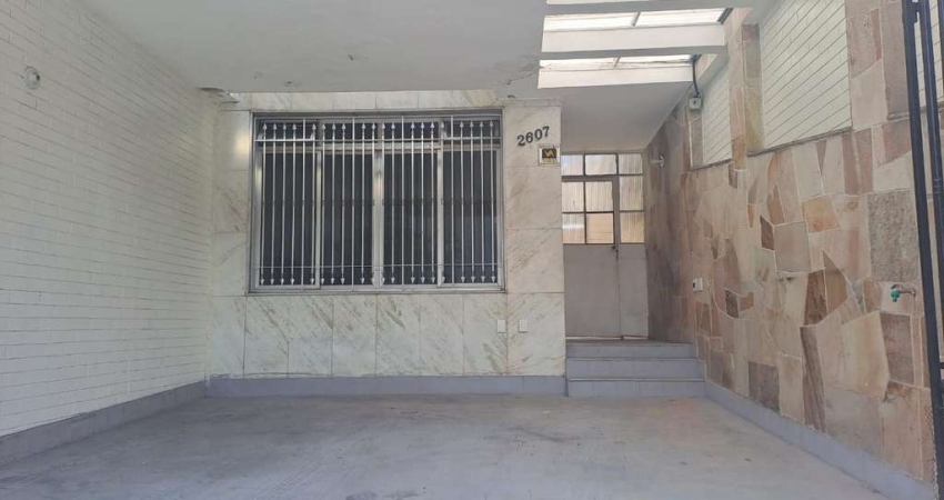 Atraente casa tipo para venda com 3 quartos, 150m²