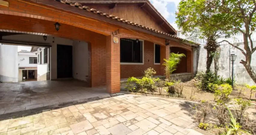 Agradável sobrado para venda em Tucuruvi com 3 quartos, sendo 1 suíte, 180m²