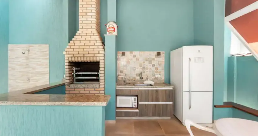 Confortável casa para venda em Água Fria com 3 quartos, sendo 2 suítes , 219m²