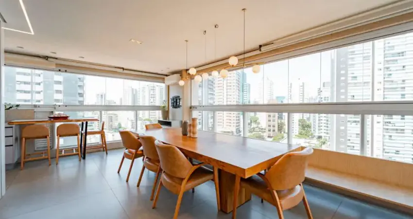 Imperdível apartamento para venda em Aclimação com 4 quartos, sendo 4 suítes , 276m²