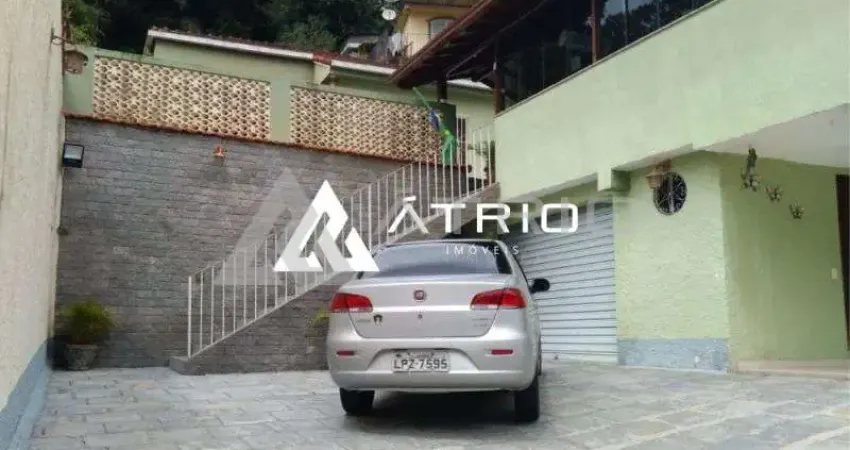 Casa com 3 quartos à venda no São Pedro, Teresópolis 