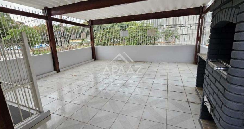 Sobrado à venda, 3 quartos, 2 vagas, Jardim Cachoeira - São Paulo/SP