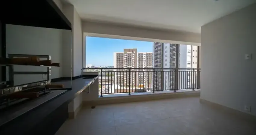 Apartamento no coração do tatuapé com 3 amplos dormitórios 2 vagas de garagem e depósito privativo com churrasqueira a carvão na varanda.