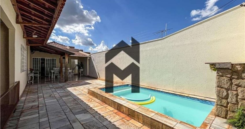 Casa à venda no bairro Parque dos Bandeirantes - Ribeirão Preto/SP