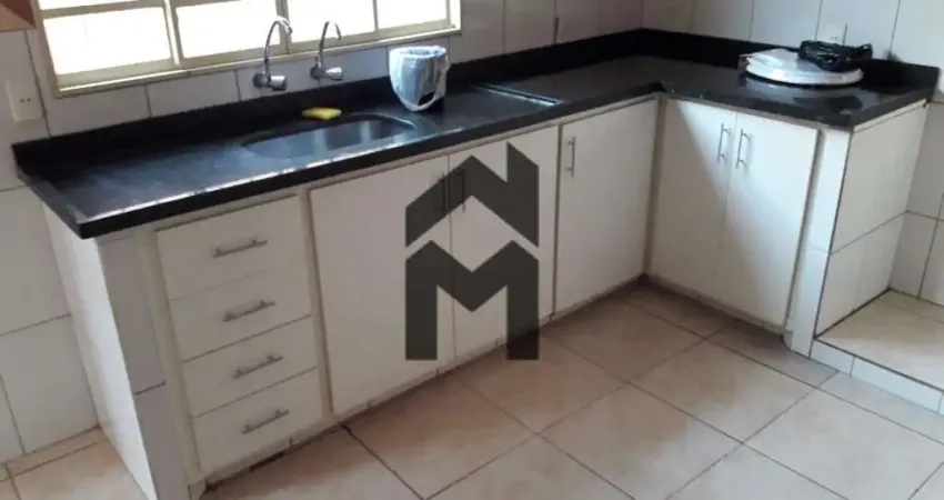 Casa Padrão a venda  no bairro Planalto Verde