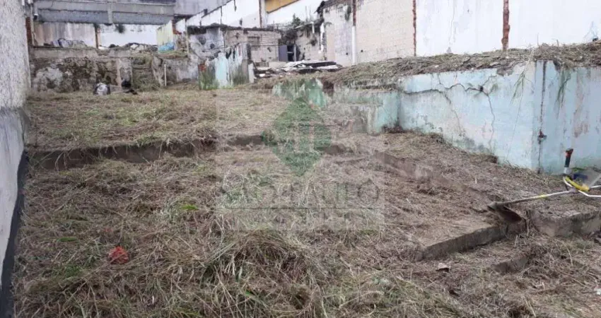 Terreno à venda em São Caetano do Sul-SP, bairro Santa Maria, com 400,00 m² de área! Venha conferir!