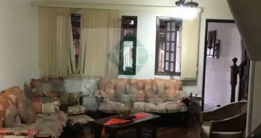 Casa de Luxo à Venda em São Caetano do Sul - Nova Gerty: 3 Quartos, 3 Suítes, 1 Banheiro, 194m² de Área
