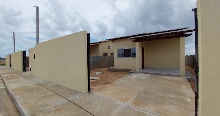 Casa com 02 quartos, sendo 01 suíte na Região de Parnamirim RN