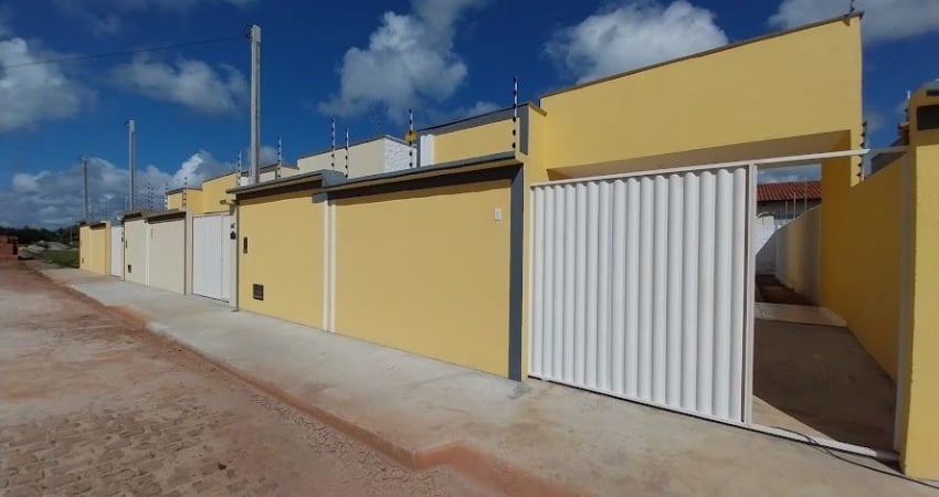 Casas com 02 quartos na região de Parnamirim RN