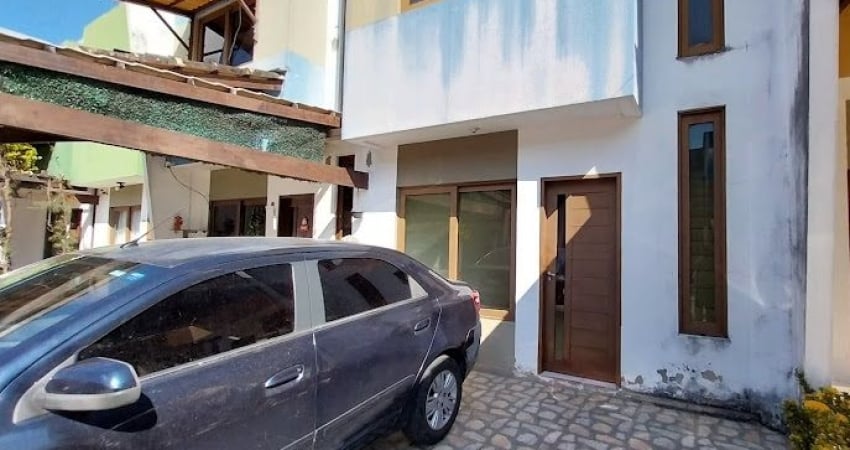 Casa duplex com 02 quartos em condomínio fechado no Planalto, Natal RN