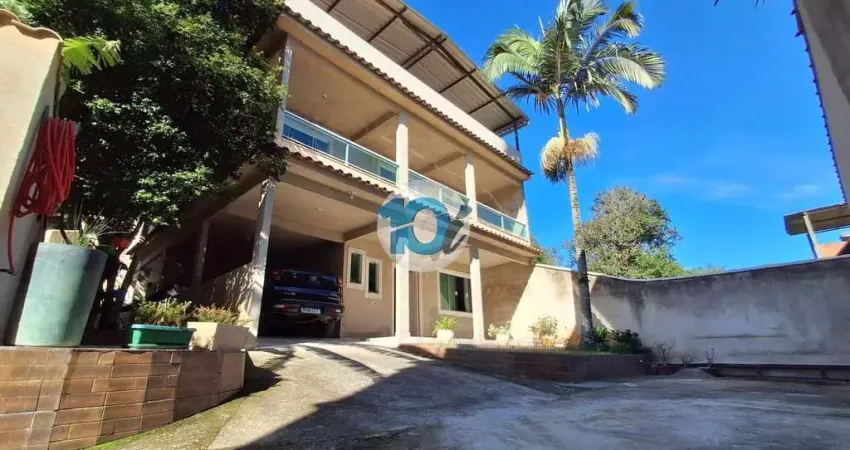 Casa com 3 quartos à venda na Vila Rica, Volta Redonda 