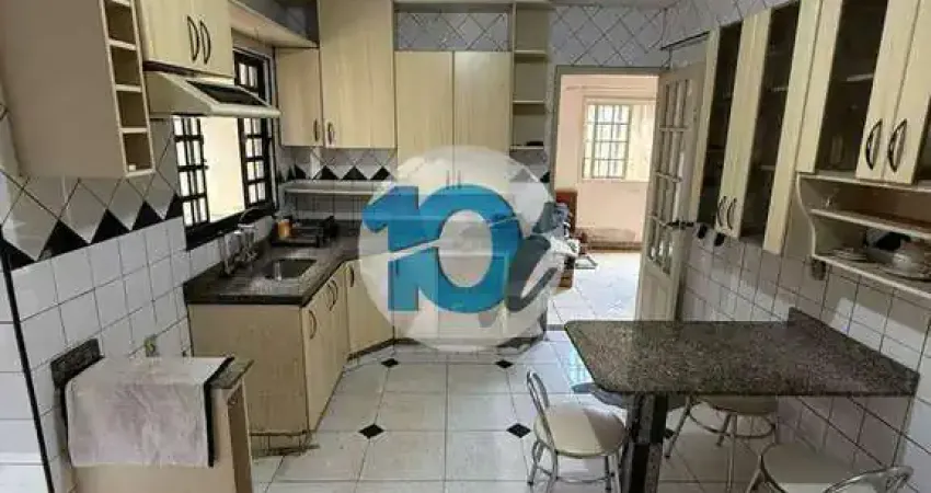 Apartamento com 4 quartos à venda na Vila Ursulino, Barra Mansa 