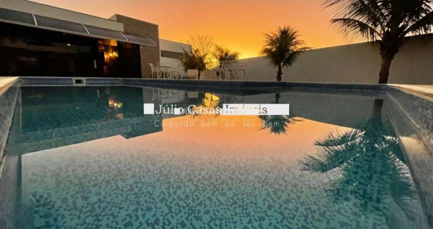 Casa de Alto Padrão à Venda em Condomínio Exclusivo