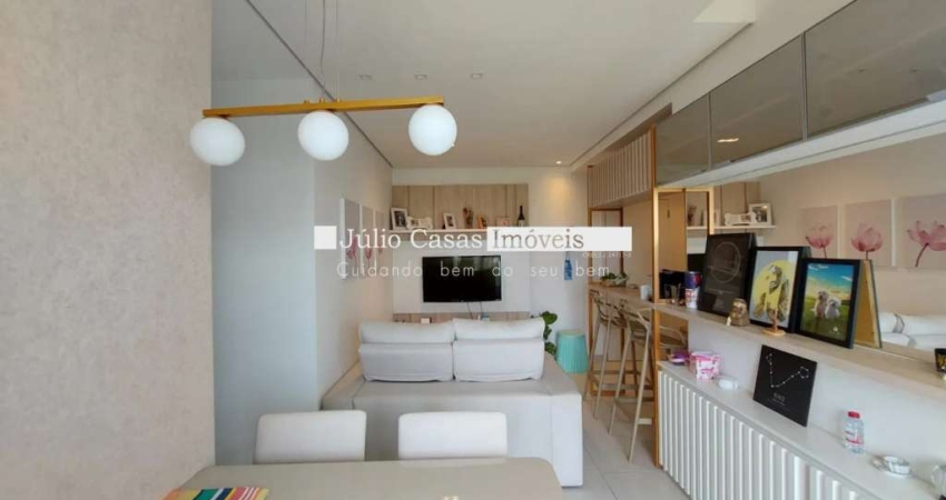 Apartamento a venda com 2 quartos no Campolim