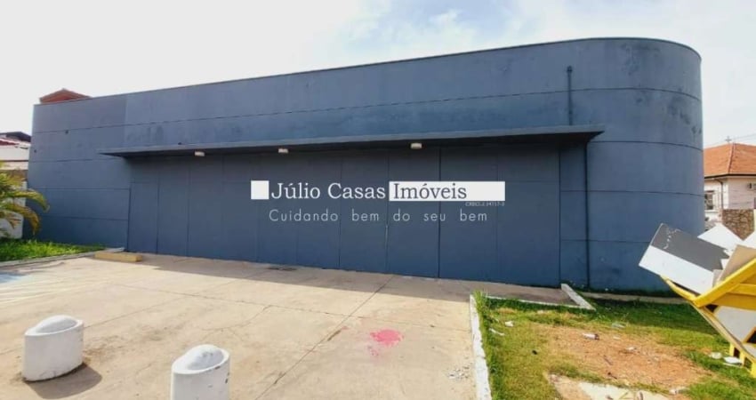 Salão comercial para aluguel com 314m² de área útil