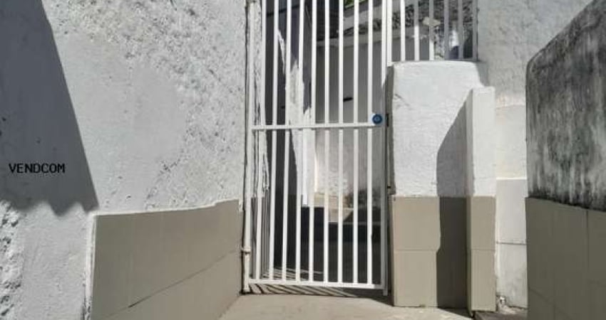 Casa Térrea para Locação em São Paulo, ALTO DO IPIRANGA, 1 dormitório, 1 banheiro