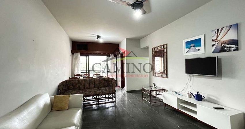 Apartamento  à venda de 1 dormitórios, sala ampla, 2 banheiros, 73 m² área total e lazer 600 m da praia da Enseada, Guarujá/SP.