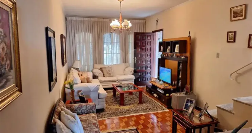 Casa com 3 quartos à venda na Rua Professor José Rodrigues da Costa Júnior, Vila Gustavo, São Paulo