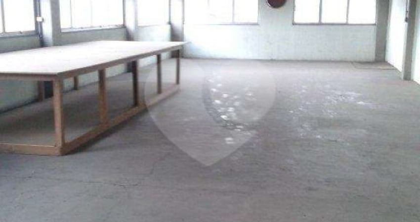 Prédio inteiro à venda em Vila Maria - SP