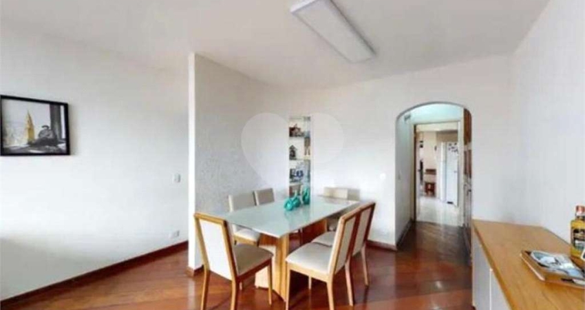Apartamento com 3 quartos à venda na Rua Voluntários da Pátria, Santana, São Paulo