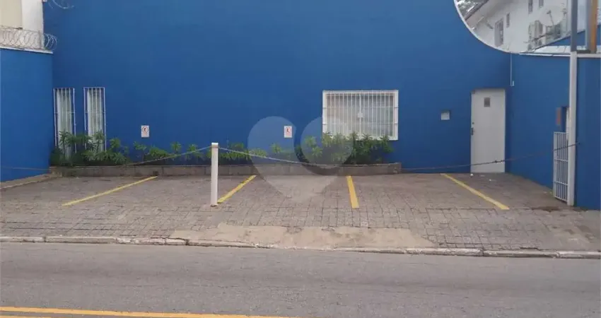 Casa comercial à venda no Tremembé, São Paulo