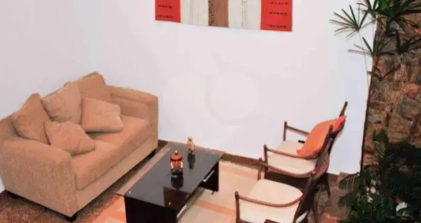 Sobrado com 4 quartos à venda em Jardim Guapira - SP