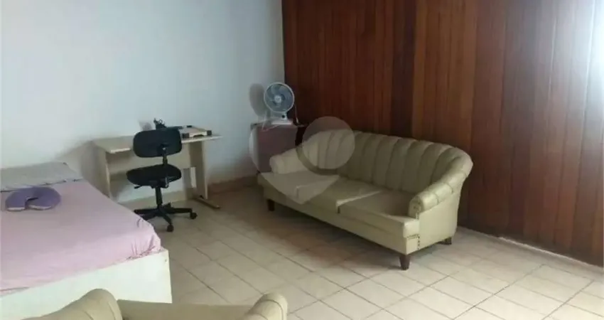 Casa com 10 quartos à venda na Capitão Zacarias Bernardino Mota, Tremembé, São Paulo