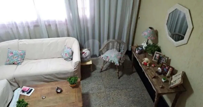 Casa com 2 quartos à venda na Hortensia, Santa Teresinha, São Paulo