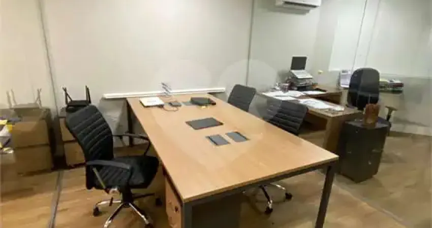 Sala comercial à venda na Rua Alferes Magalhães, Santana, São Paulo