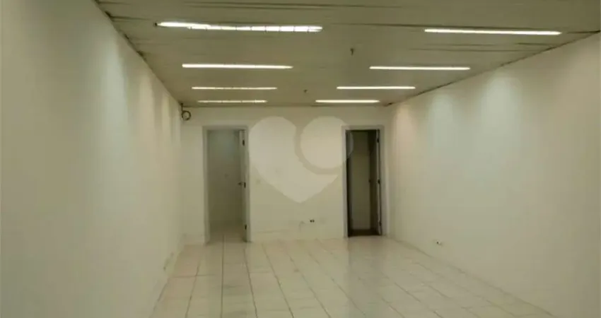 Sala comercial à venda na Rua Alferes Magalhães, Santana, São Paulo