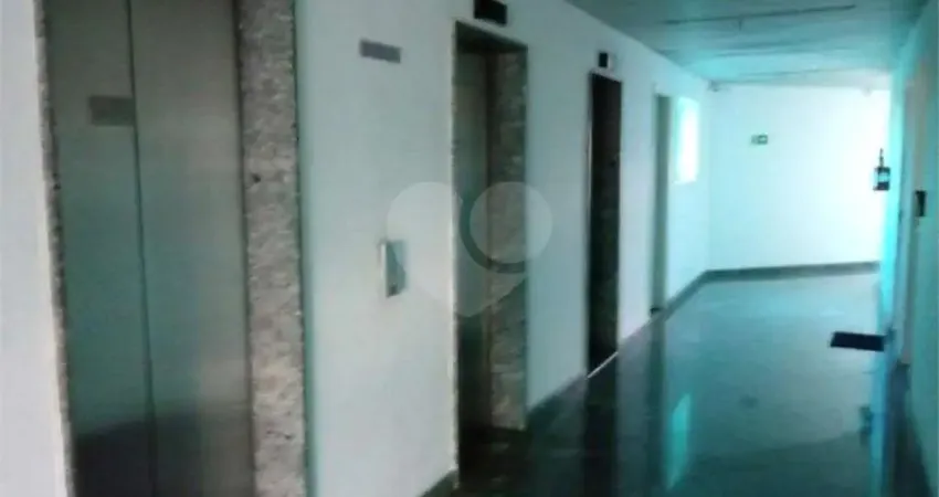 Sala comercial à venda na Rua Alferes Magalhães, Santana, São Paulo