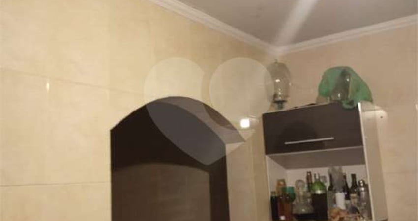 Sobrado com 4 quartos à venda em Associação Sobradinho - SP