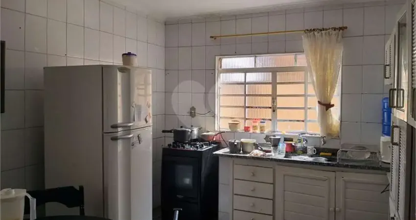 Casa com 3 quartos à venda na Vereadora Rosa Maria De Oliveira Munhoz, 71, Centro, Serra Negra