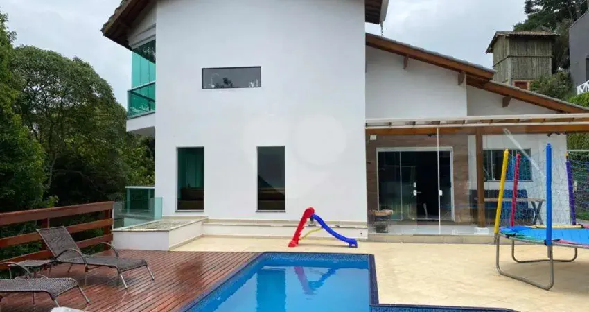 Casa com 4 quartos à venda na Alameda dos Juritis, Caraguatá, Mairiporã