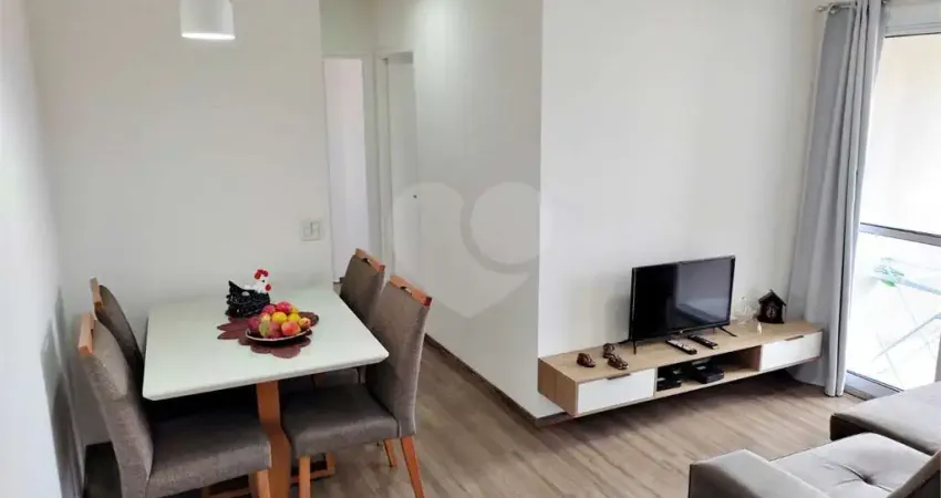 Apartamento com 2 quartos à venda em Vila Galvão - SP