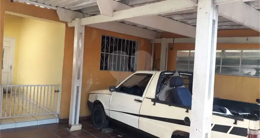 Casa térrea com 4 quartos à venda em Vila Santa Terezinha (zona Norte) - SP