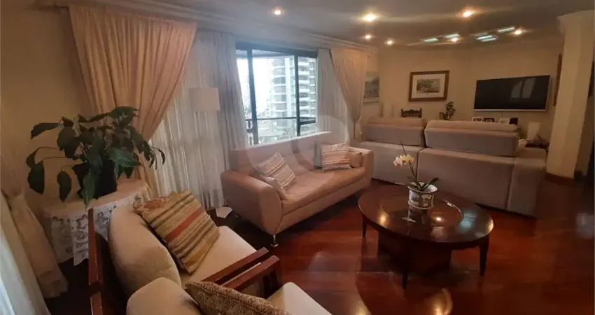 Apartamento com 3 quartos à venda na Rua Voluntários da Pátria, Santana, São Paulo