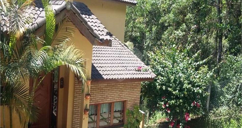 Casa em condomínio fechado com 5 quartos à venda na Das Gaivotas, Serra da Cantareira, Mairiporã