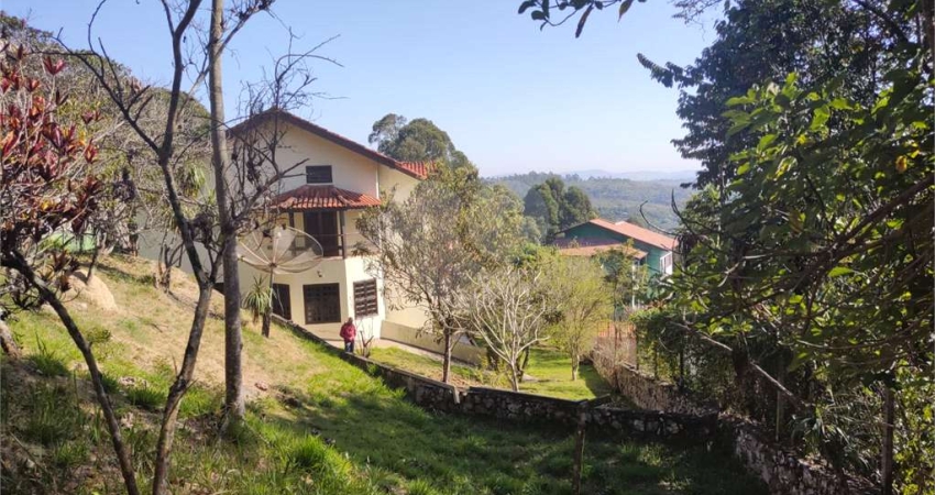 Condomínio com 5 quartos à venda em Alpes De Caieiras - SP