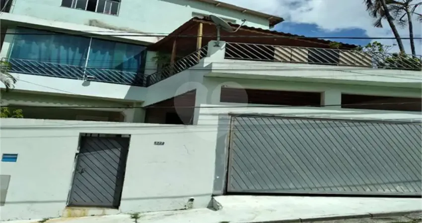 Casa com 6 quartos à venda na Ivolândia, Mandaqui, São Paulo