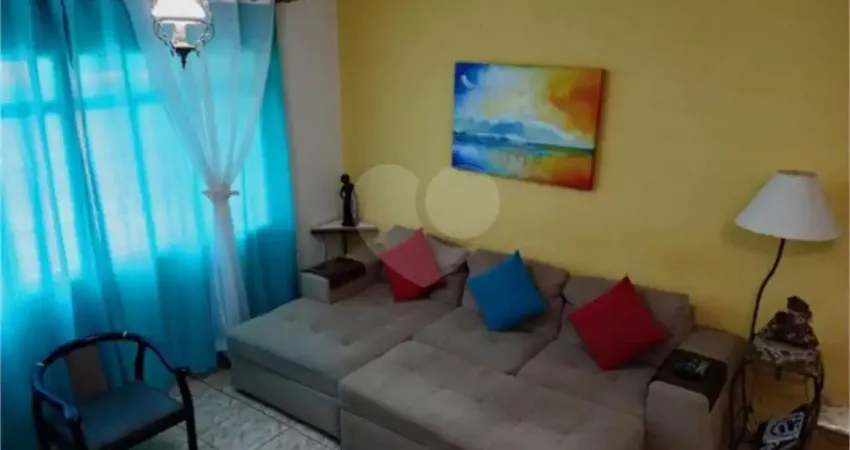 Sobrado com 3 quartos à venda em Santa Teresinha - SP