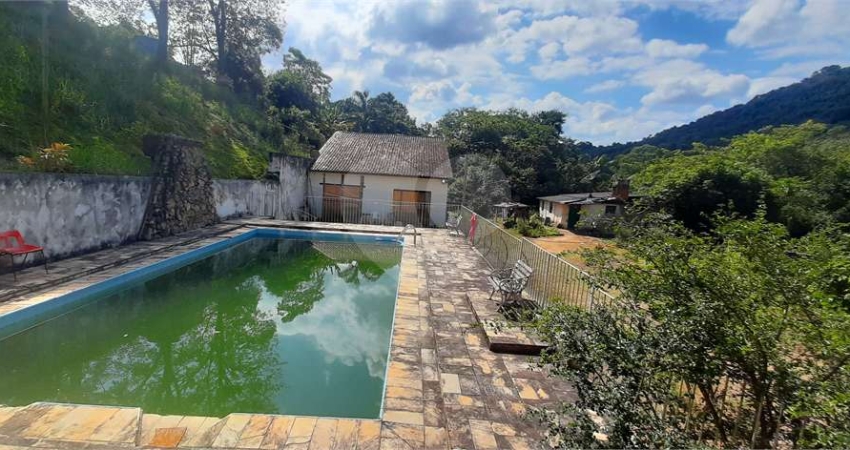 Casa com 3 quartos à venda na Vereador Belarmino Pereira De Carvalho, Serra da Cantareira, Mairiporã